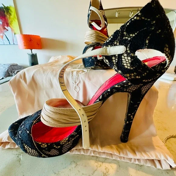 Cesare Paciotti Black and Cream Lace Heels